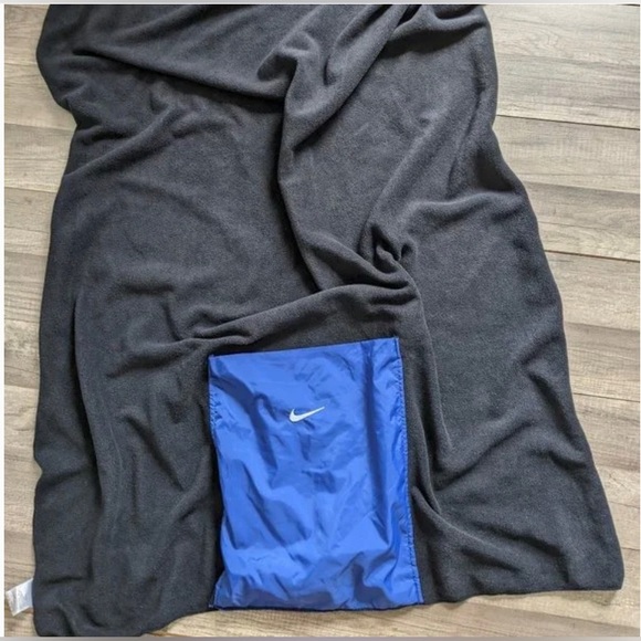 Nike Bedding Nike Blanket In Black Fleece That Folds Into An